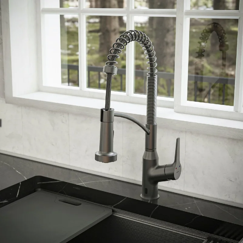 Karran Scottsdale Touchless Single-Handle Pull-Down Sprayer Kitchen Faucet