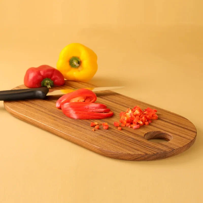 Cresta Oval Chopping Board  |  Teak Wood